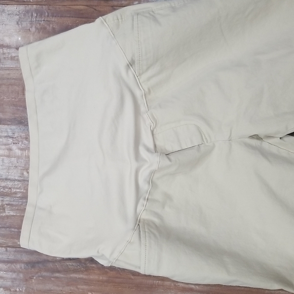 Old Navy Maternity Pixie Pants - Picture 2 of 5